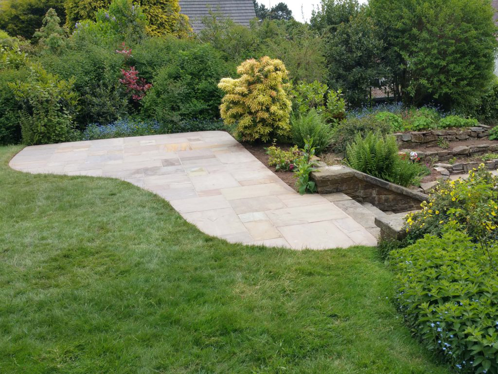 Curved Patio