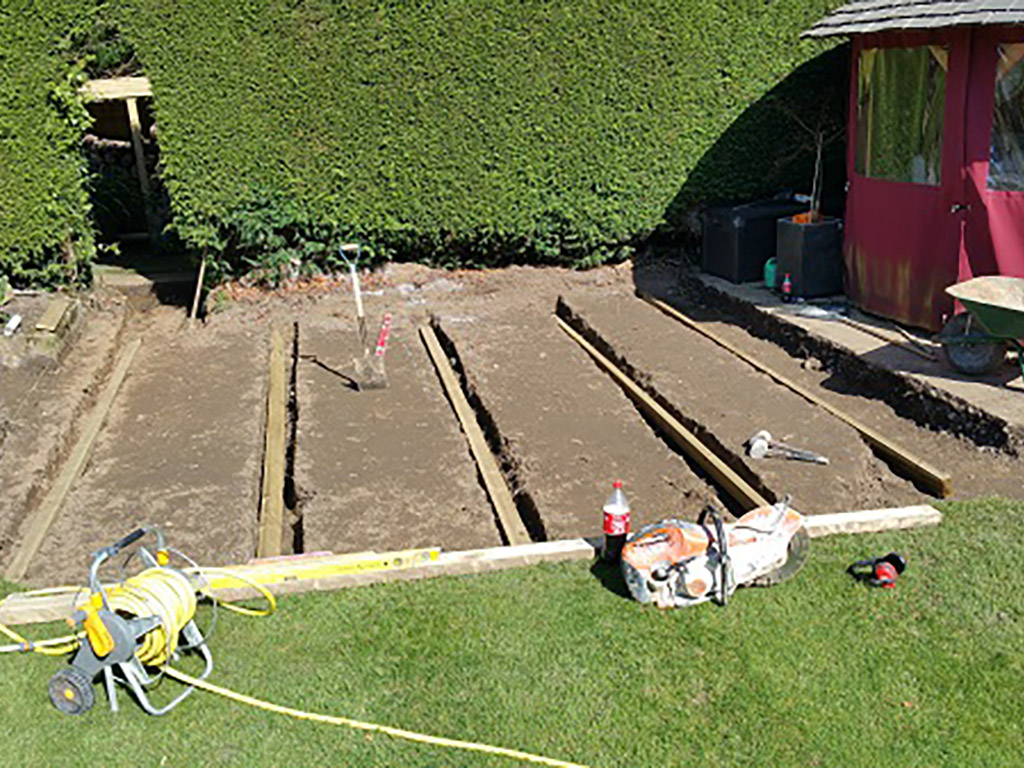 Decking to link Summer House
