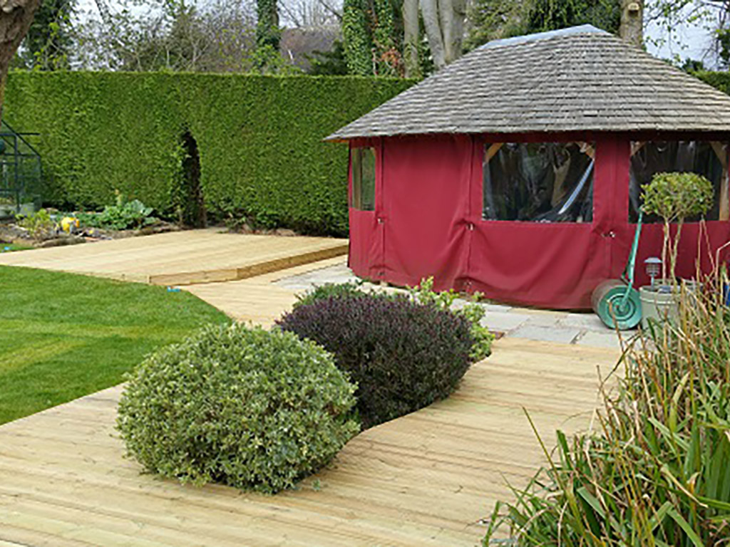 Decking to link Summer House