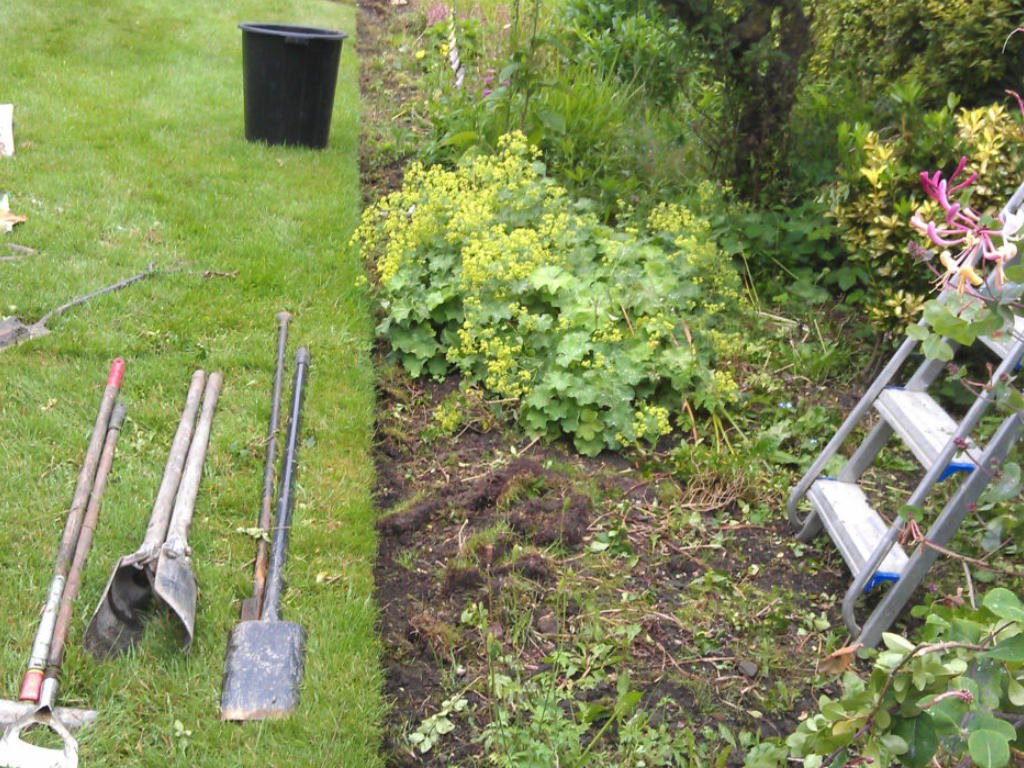 Slate Aggregate and Heavy Duty Weed Membrane