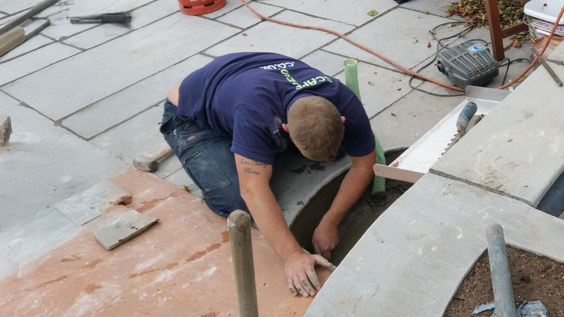 Sheffield garden wall builders