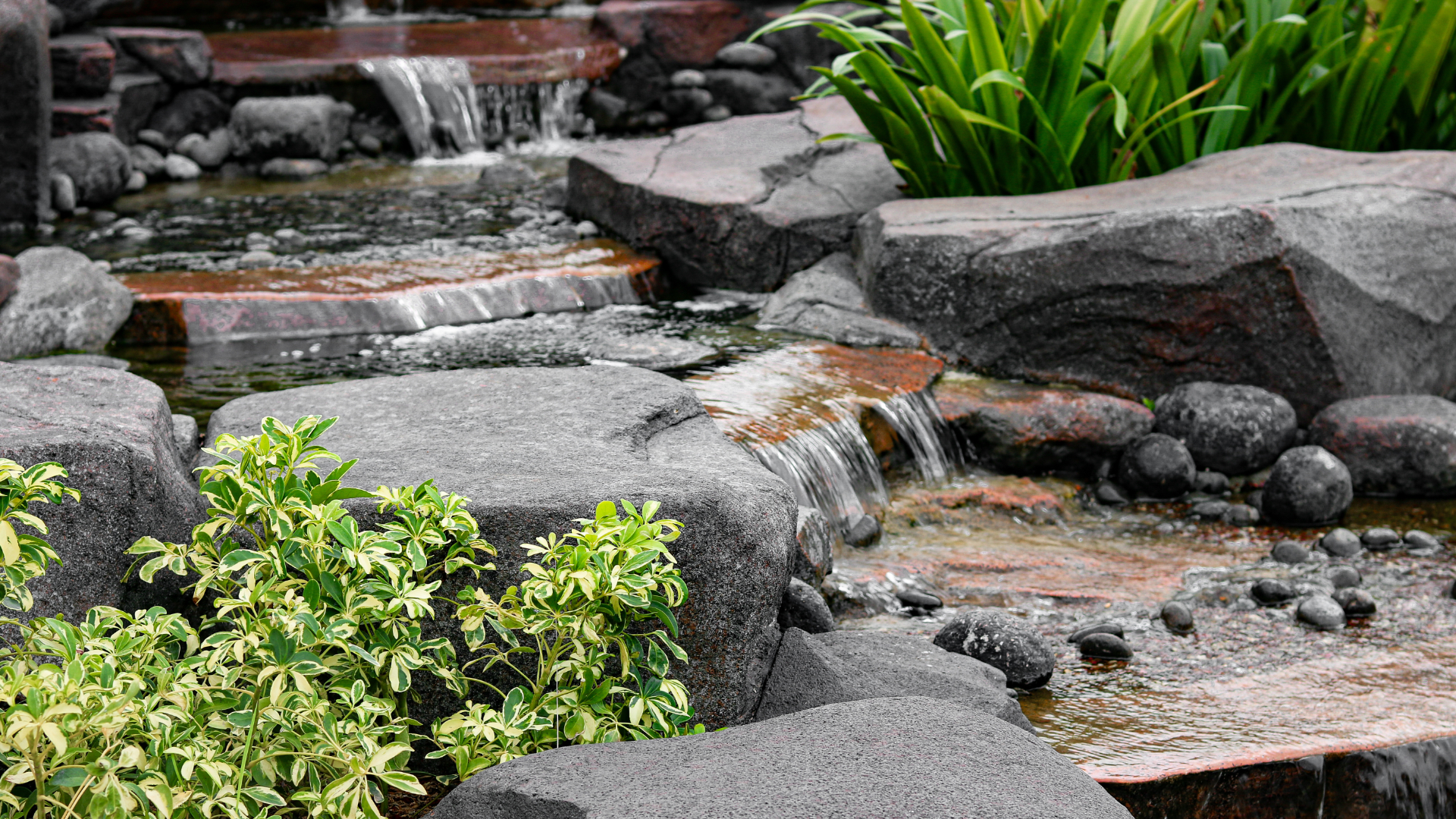 Top water feature installers in Sheffield